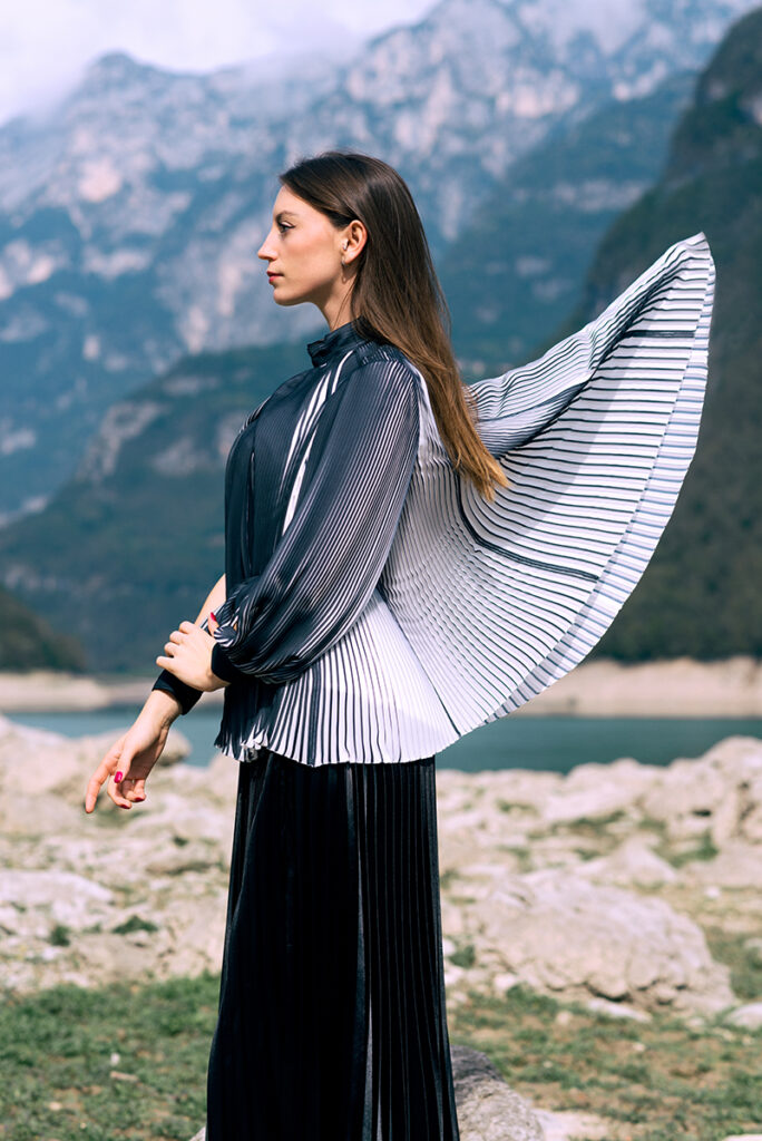 Campagna moda Mine de Rien Couture: estetica raffinata e visione artistica di Marius Cruceriu, fotografo di moda con base a Milano e Venezia.